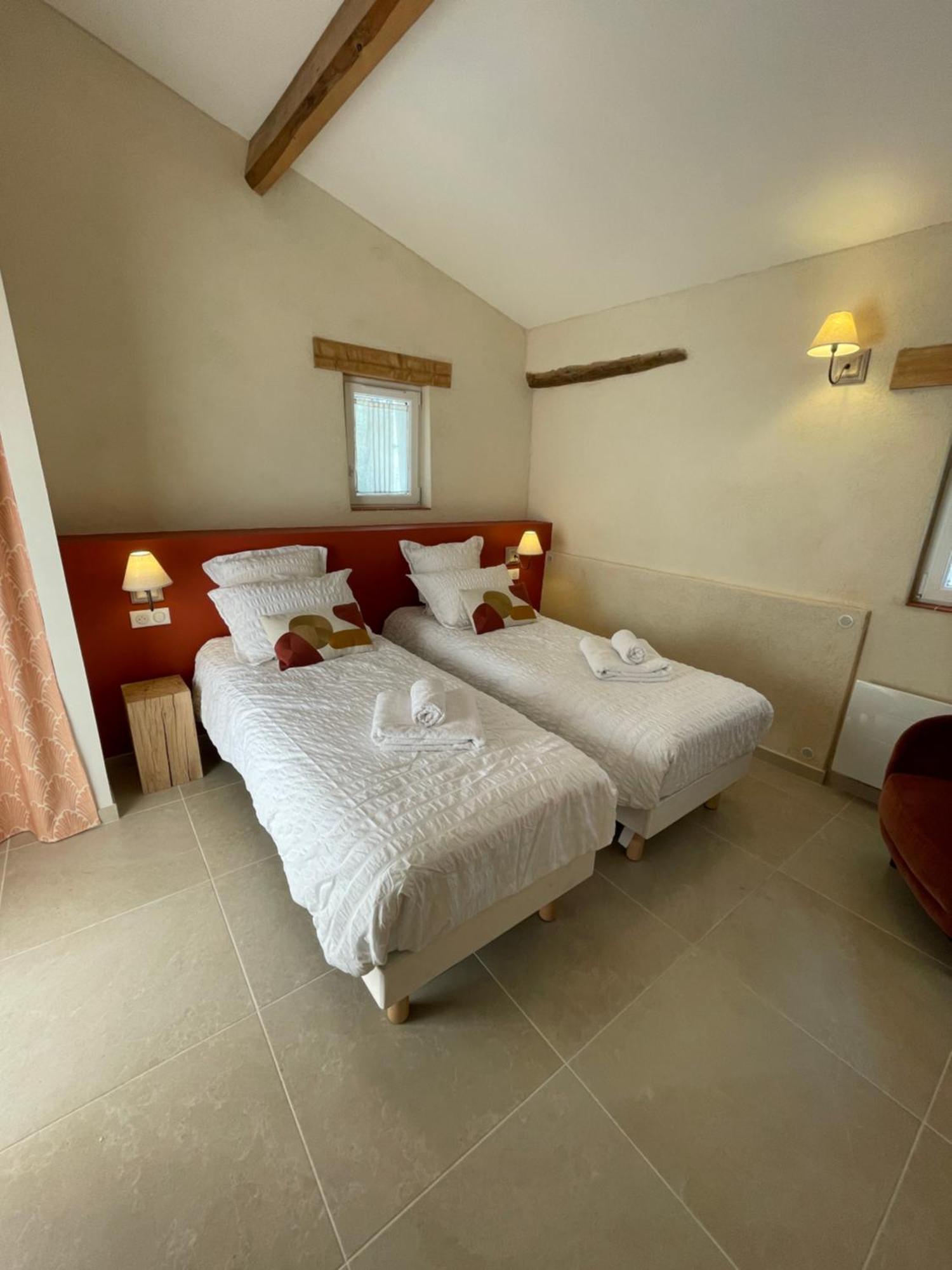 La Parenthese Du Var - Chambre D'Hotes Petits Dejeuners Inclus Et Terrasse Ombragee Saint-Antonin-du-Var Dış mekan fotoğraf