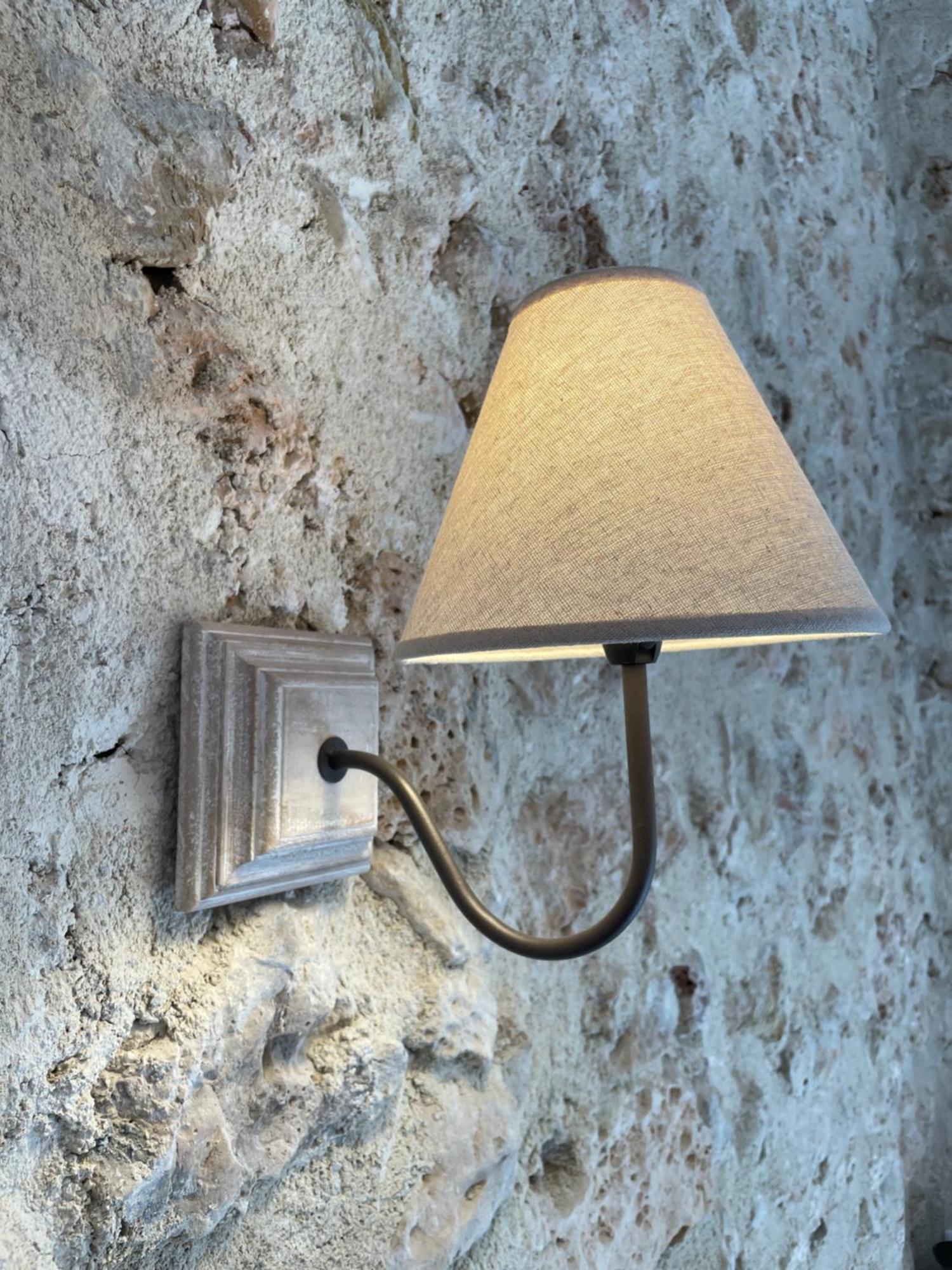 La Parenthese Du Var - Chambre D'Hotes Petits Dejeuners Inclus Et Terrasse Ombragee Saint-Antonin-du-Var Dış mekan fotoğraf