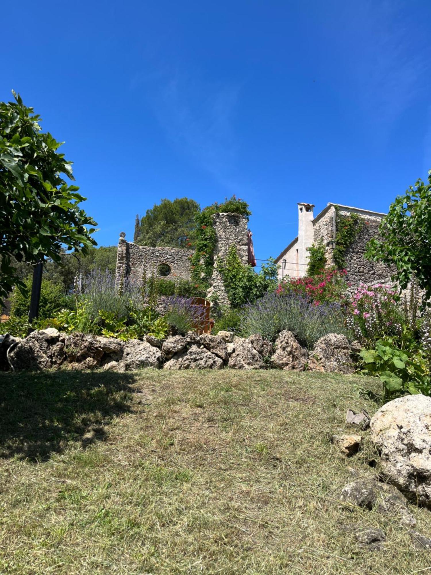 La Parenthese Du Var - Chambre D'Hotes Petits Dejeuners Inclus Et Terrasse Ombragee Saint-Antonin-du-Var Dış mekan fotoğraf